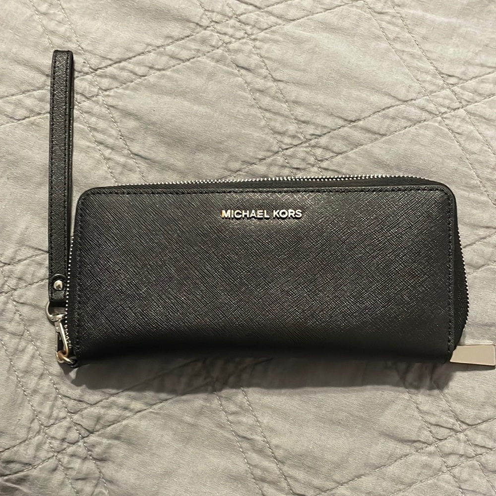 Michael Kors Saffiano Leather Continental Wallet